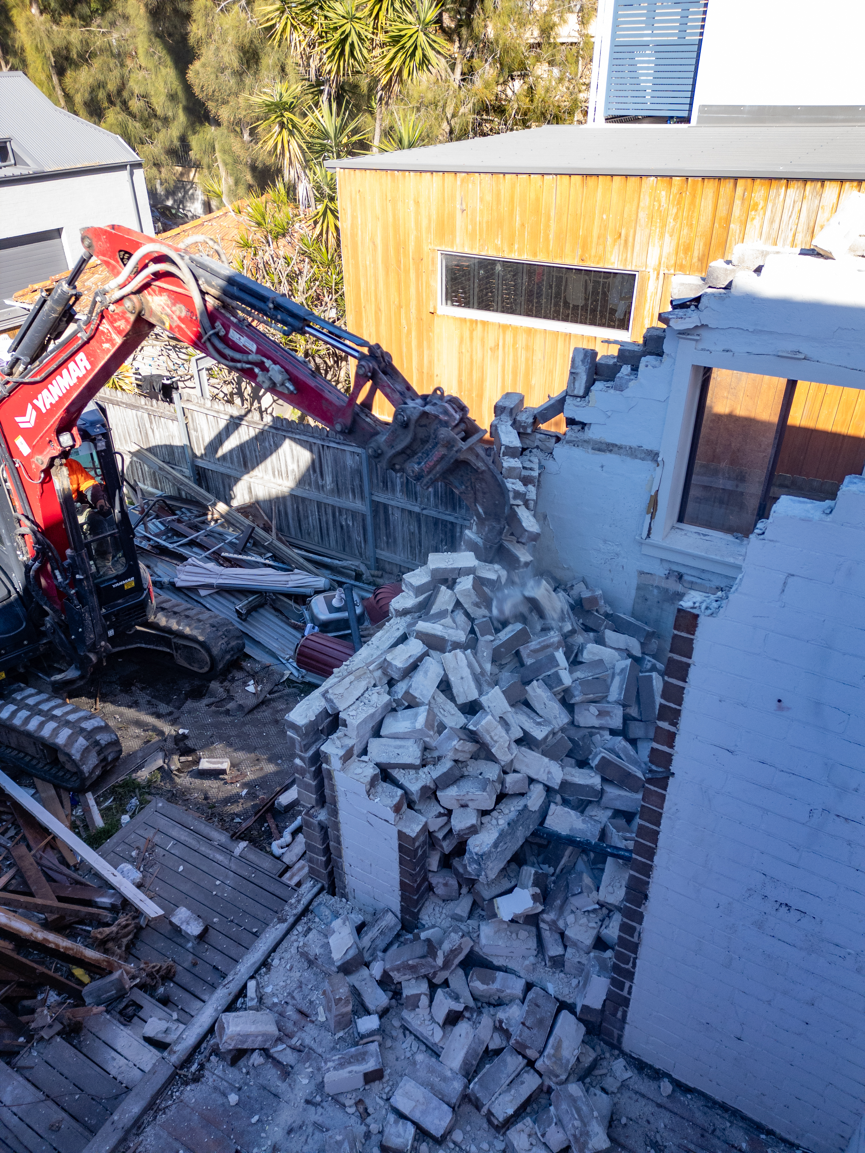 Clovelly demolition project image 2 by Elite Demolition Sydney