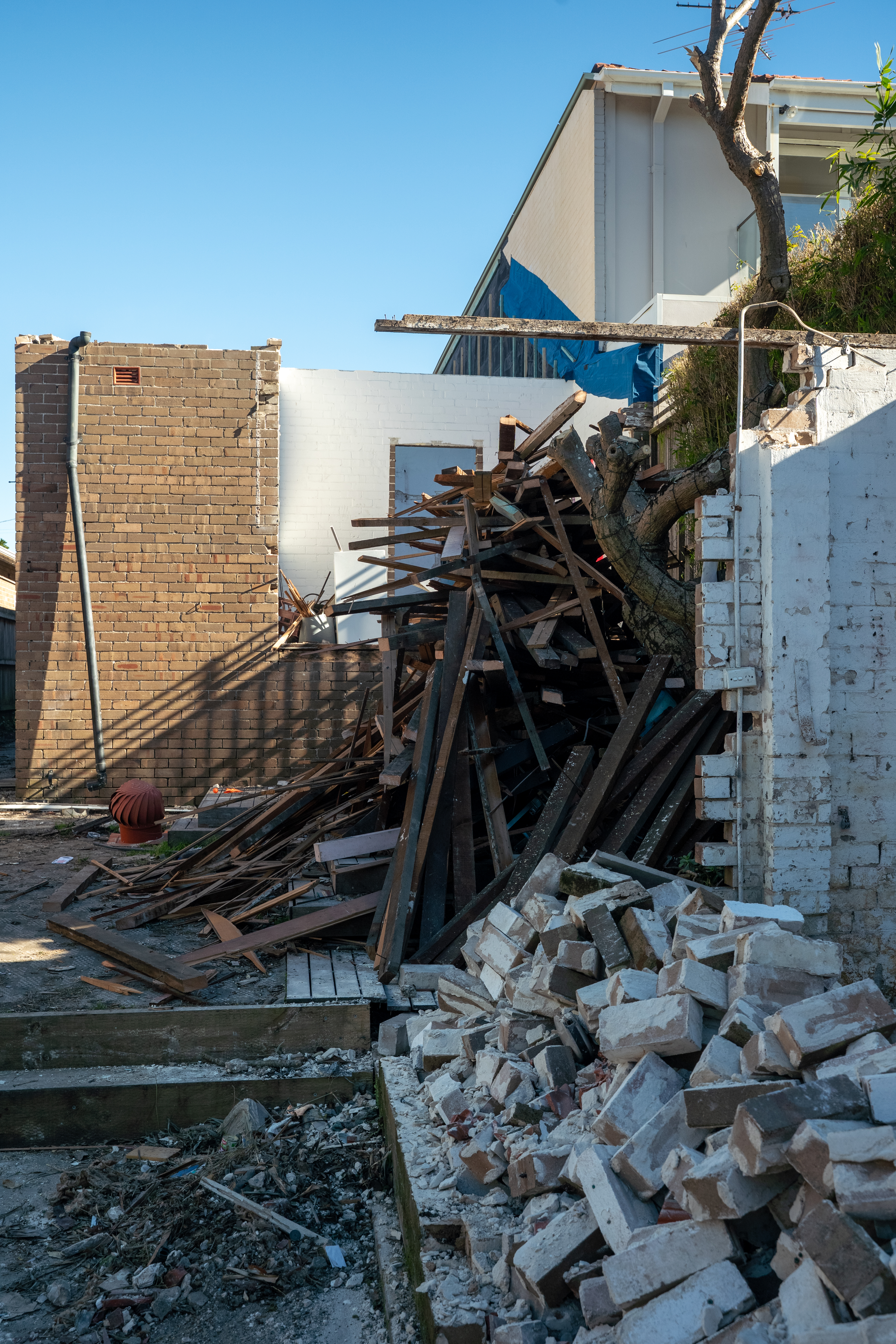 Clovelly demolition project image 12 by Elite Demolition Sydney