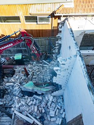 Clovelly demolition project image 3 by Elite Demolition Sydney